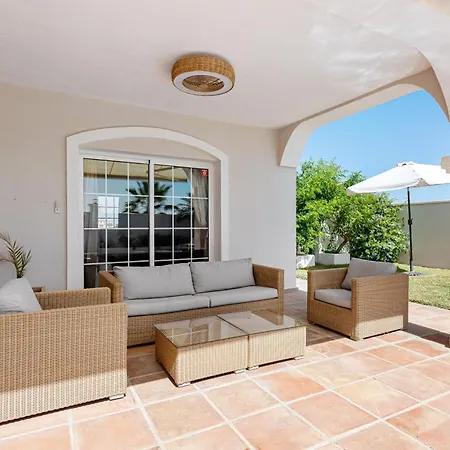 En Mijas Con Piscina Privada 8 Personas